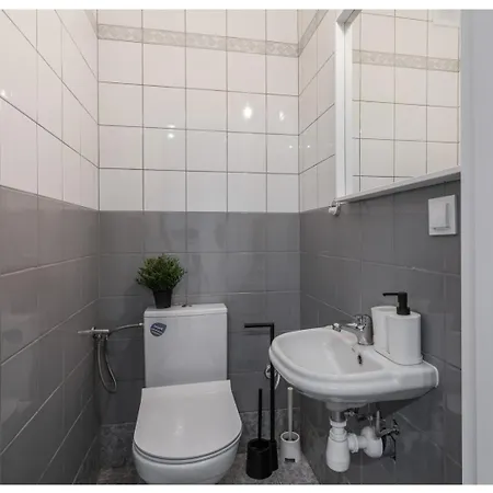 Stary Grota Pok 11 Homestay