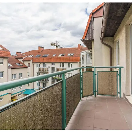 Stary Grota Pok 11 * Gdansk